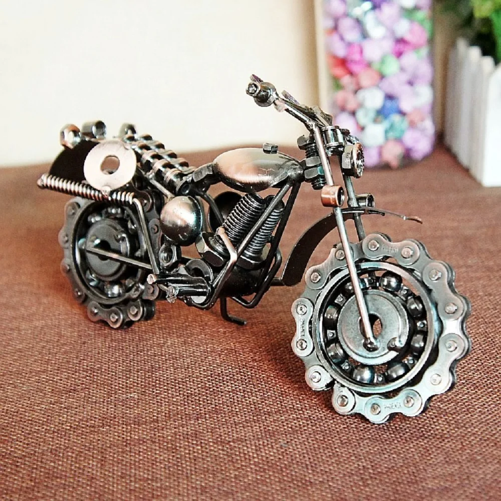 Vintage Motorcycle Model Retro Motor Figurine Iron Motorbike Prop Handmade Boy Gift Kid  Home Office Decor Desk Accessorie