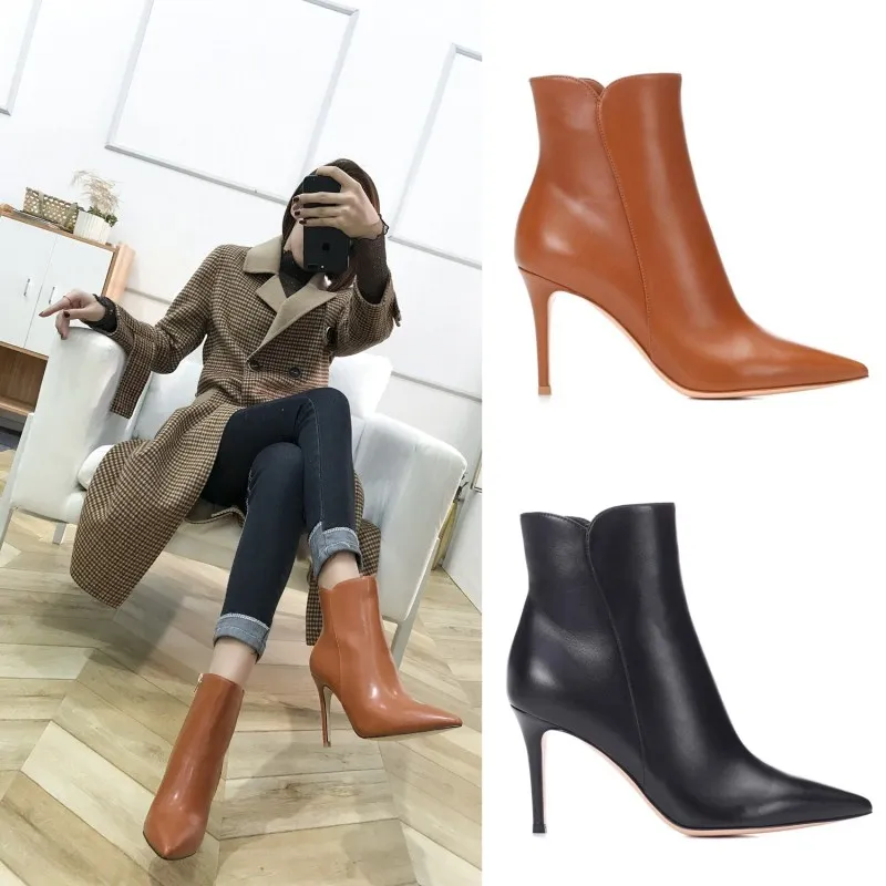 2023 New Side Zipper and Naked Boots Pointed High Heel Short Boots Show Thin and Plush Outgoing Women's Boots