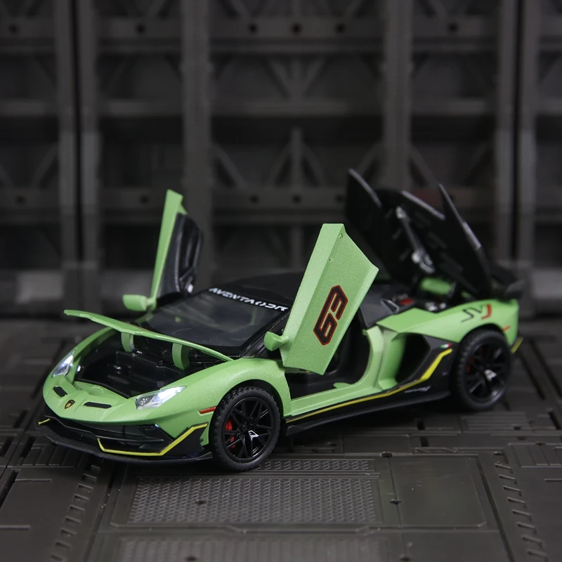 Modelo de coche de rally de aleación SVJ63 1:32, puertas y capó de motor, el maletero se puede abrir para coches de juguete para niños