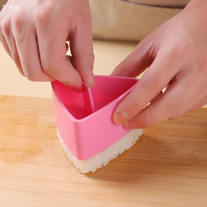 Sushi Kit Kitchen Bento Accessorie DIY Sushi Mold Onigiri Rice Ball Food Press Transparent Triangular Sushi Maker Mold