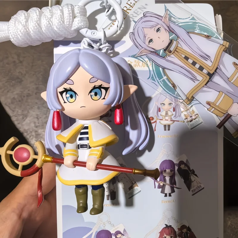

Подлинный брелок Frieren Beyond Journey's End Chibi, аниме-фигурки, слепая коробка, милая игрушка Dll с идентификационной картой для фанатов, индивидуальный подарок
