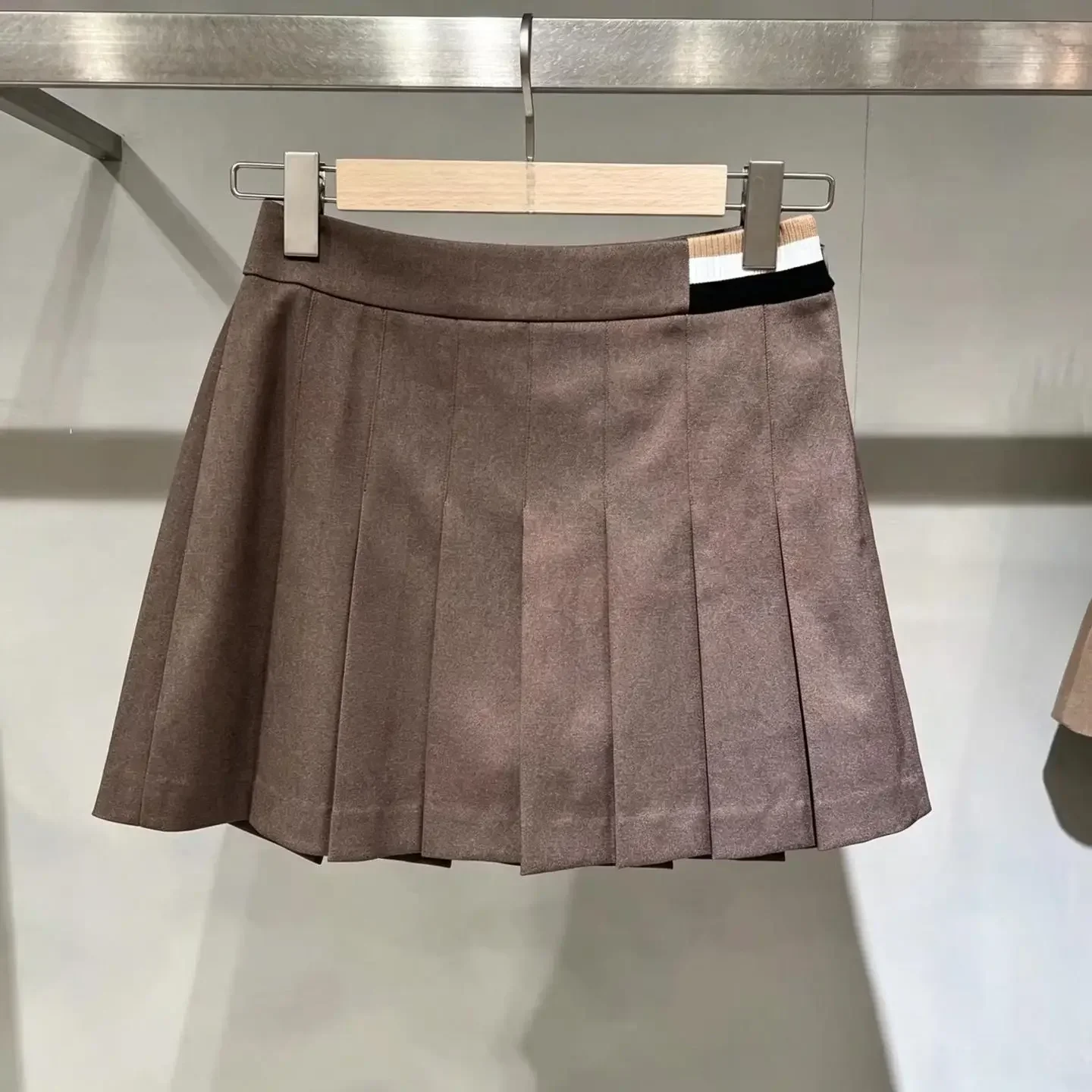 2026 Ladies Stylish Golf Pleated Mini Skirt Fall Season Versatile Casual Outdoor Sport Women Golf Skort