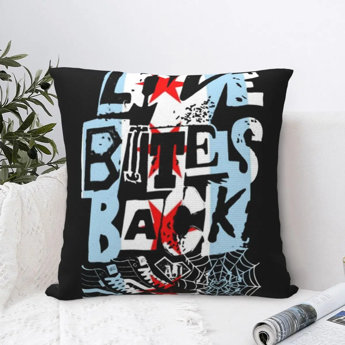 Aj Lee Love Bites Chi-Town Wrestling Back Pillowcase Polyester Cushion Cover Decoration Throw Pillow Case Cover Home Square 18'