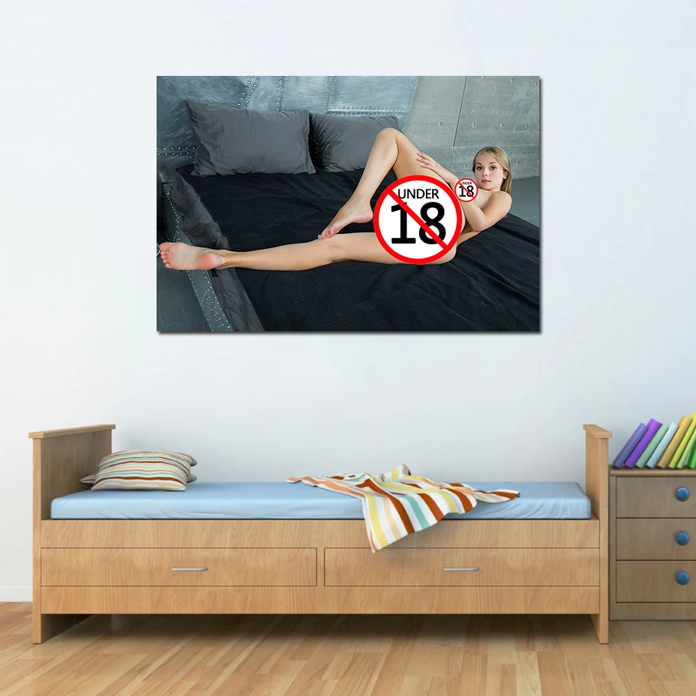 Modern Fashion Sexy Young Gir Poster Aesthetic Female Canvas Painting Wall Art Pictures Prints Boy Bedroom Home Decoration