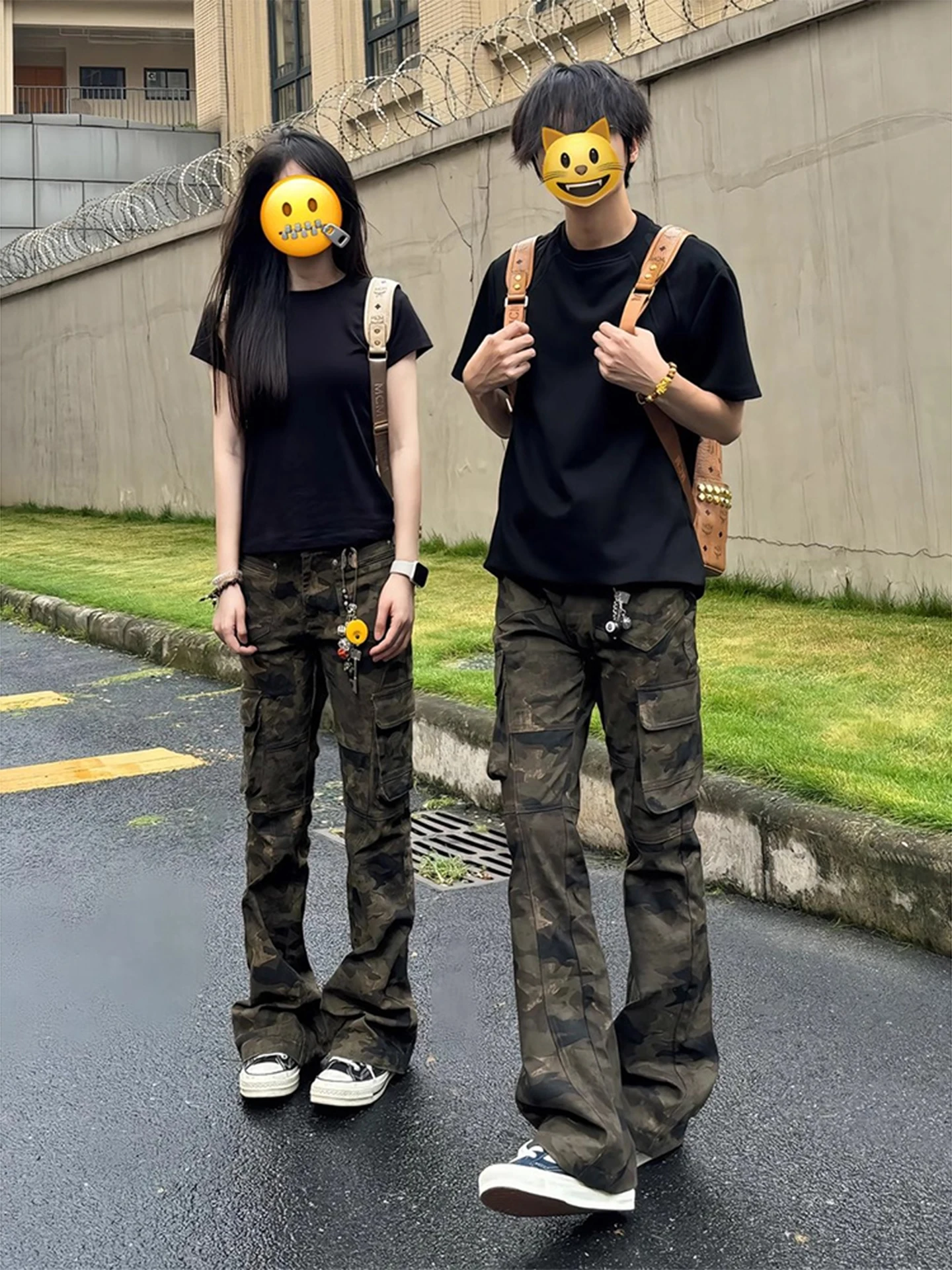 

Camouflage Thickened Fleece Lined Straight Leg Workwear Trousers Multiple Pockets Men Women Autumn Winter Street Style Jeans