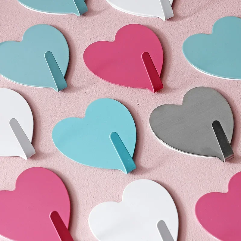 1Pcs Cute Heart Shape Hooks Self Adhesive Stainless Steel Hooks Strong Sticky Wall Door Hanger for Kitchen Room Storage Organize