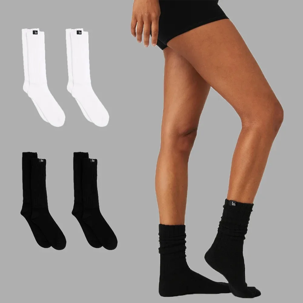 LO Scrunch Sock Sports Socks Cotton Ladies Girls Casual Knee High Boot Sock Streetwear For Men Women High Boot Loose Sock