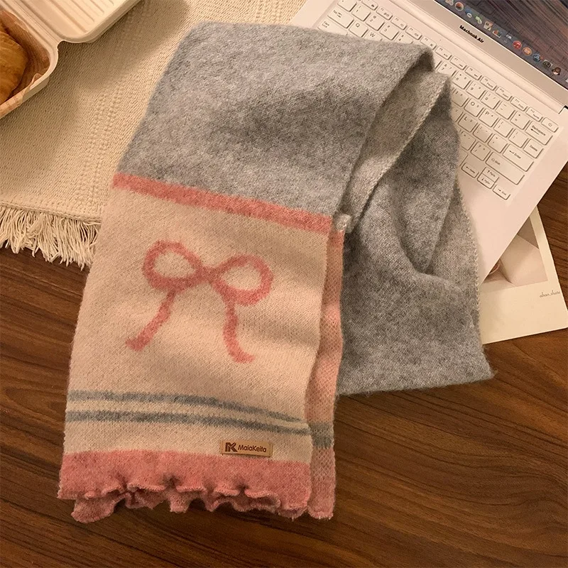 وشاح محبوك بفيونكة ملونة للنساء في شتاء 2025 وشاح ناعم دافئ جديد