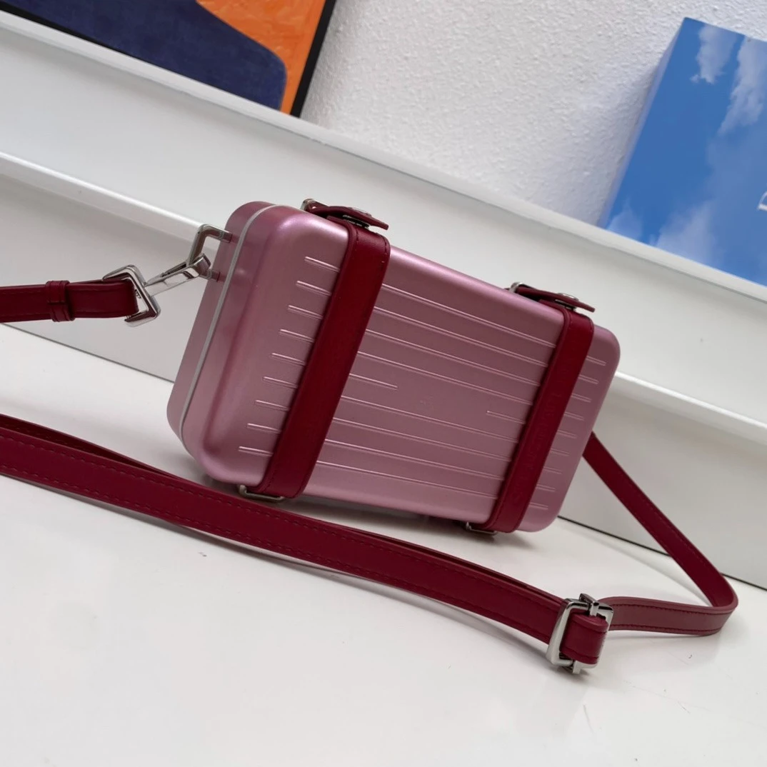 

Luxury Holiday Gift New Portable Crossbody Bag One Shoulder Bag High-value Hard Shell Joint Model Luggage Handbag Unisex