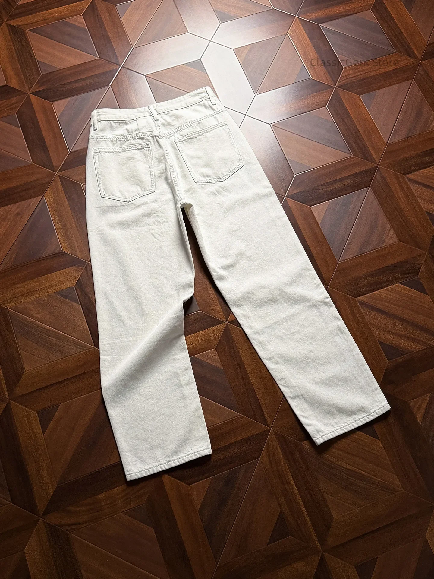 New crisp, wavy embroidered 11.5 oz white baggy jeans
