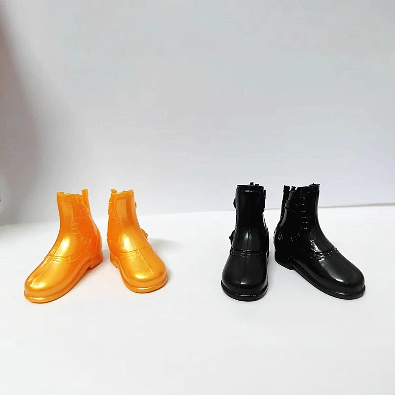 2Pairs High Quality Fashion Doll Shoes Plastic Boots Casual Shoes Mini Doll Toy Leather Shoes Short Boots Doll Accessories Toys