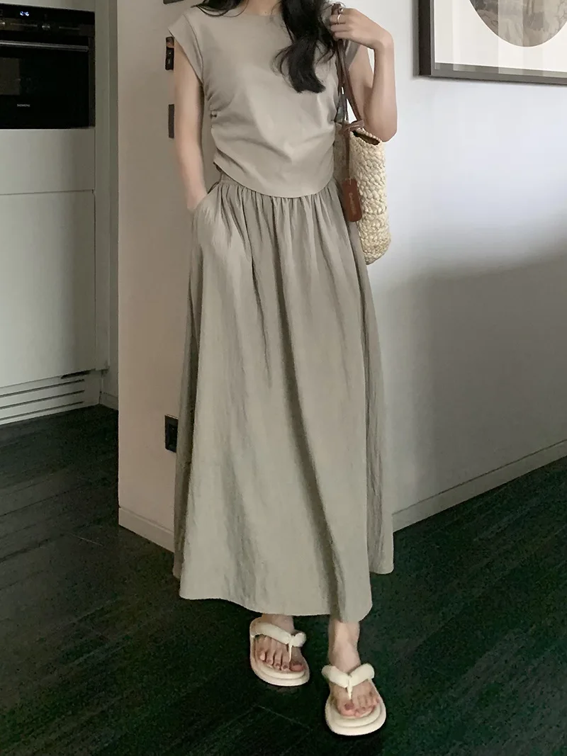 Copy _ pleated medium and long skirt women's autumn 2024 new retro high.jpg
