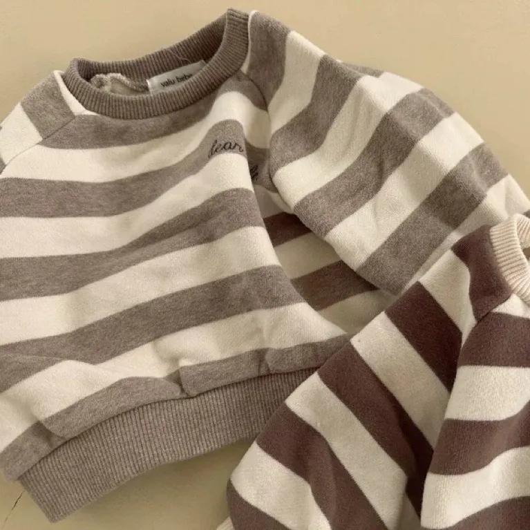 2024 Winter New Baby Plus Velvet Thick Sweatshirt Infant Girl Casual Striped Tops Toddler Boy Warm Pullover Kids Baby Sweatshirt