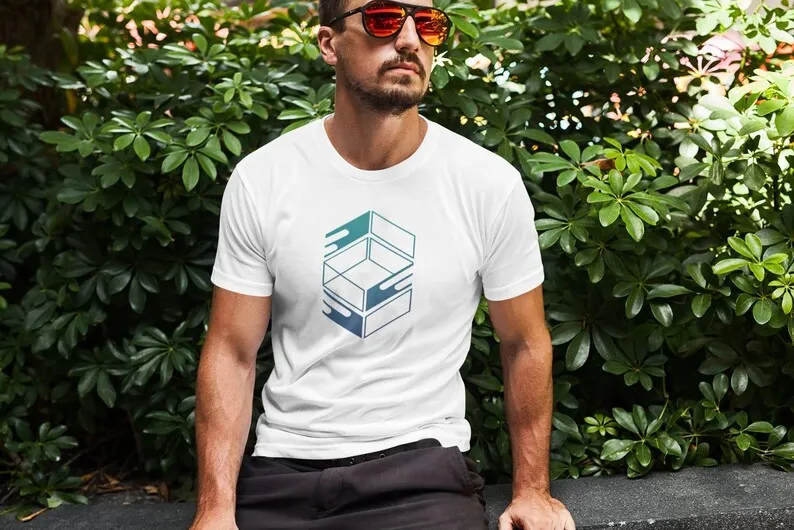 Geometric T-shirt Men Minimalist Graphic T-shirt Cube Motif Shirt Man Gift