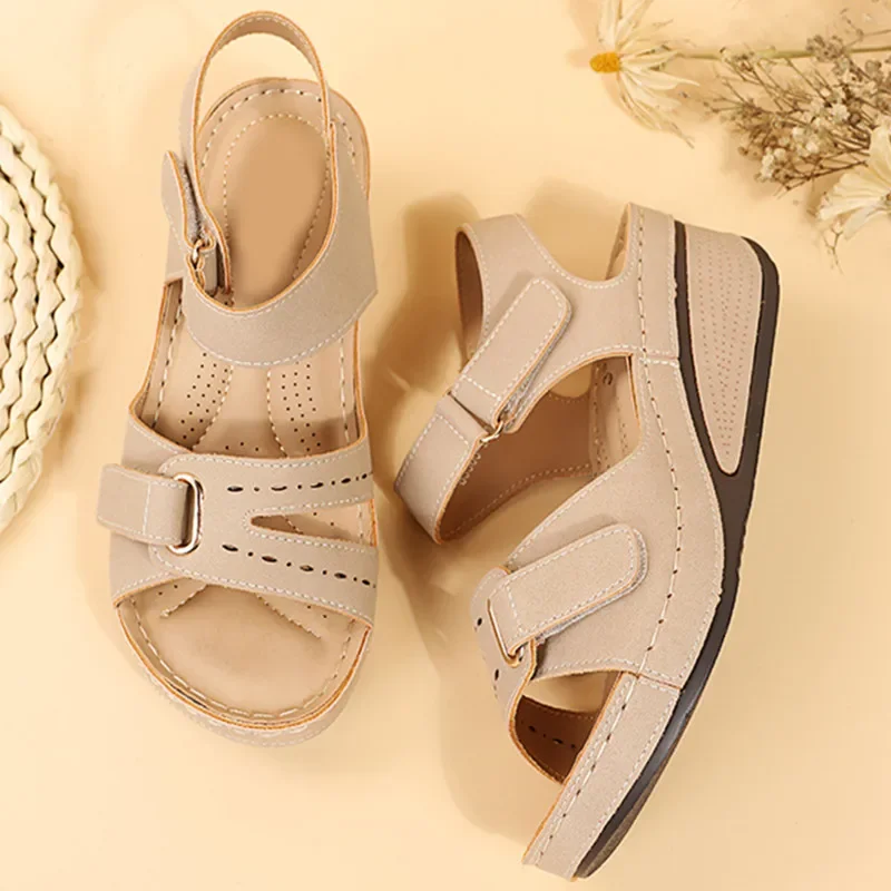 Summer Platform Wedge Sandals Women Light Non-Slip Beach Shoes Open Toe Flat Sandals Soft Sole Comfort Casual Sandalias Mujer