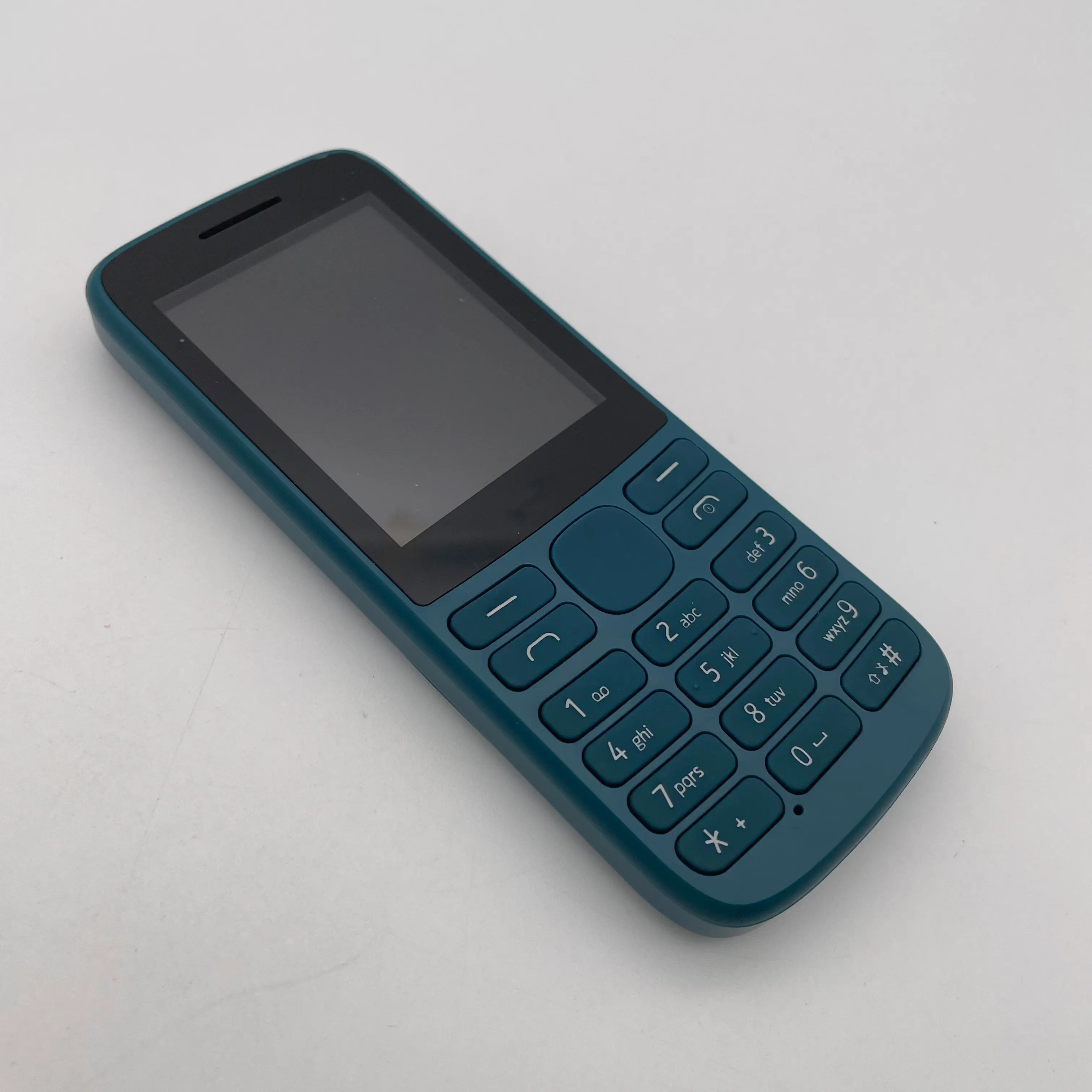 Telefone Original Desbloqueado 215 4G 2020 Dual SIM Tela de 2.4" Bateria de 1150mAh Teclado em Russo, Árabe e Hebraico Fabricado na Finlândia