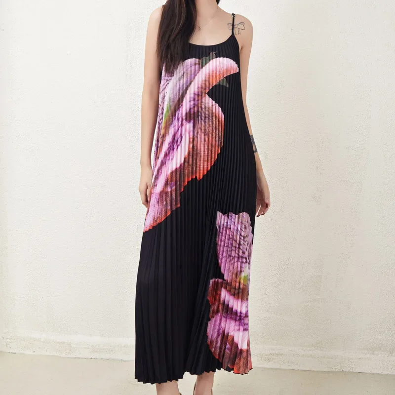 

Loose A-Line Dress 2025 Summer New Wave Fashion Printed Design Hundred Comfortable Folding Women's Sleeveless Halter Dresses