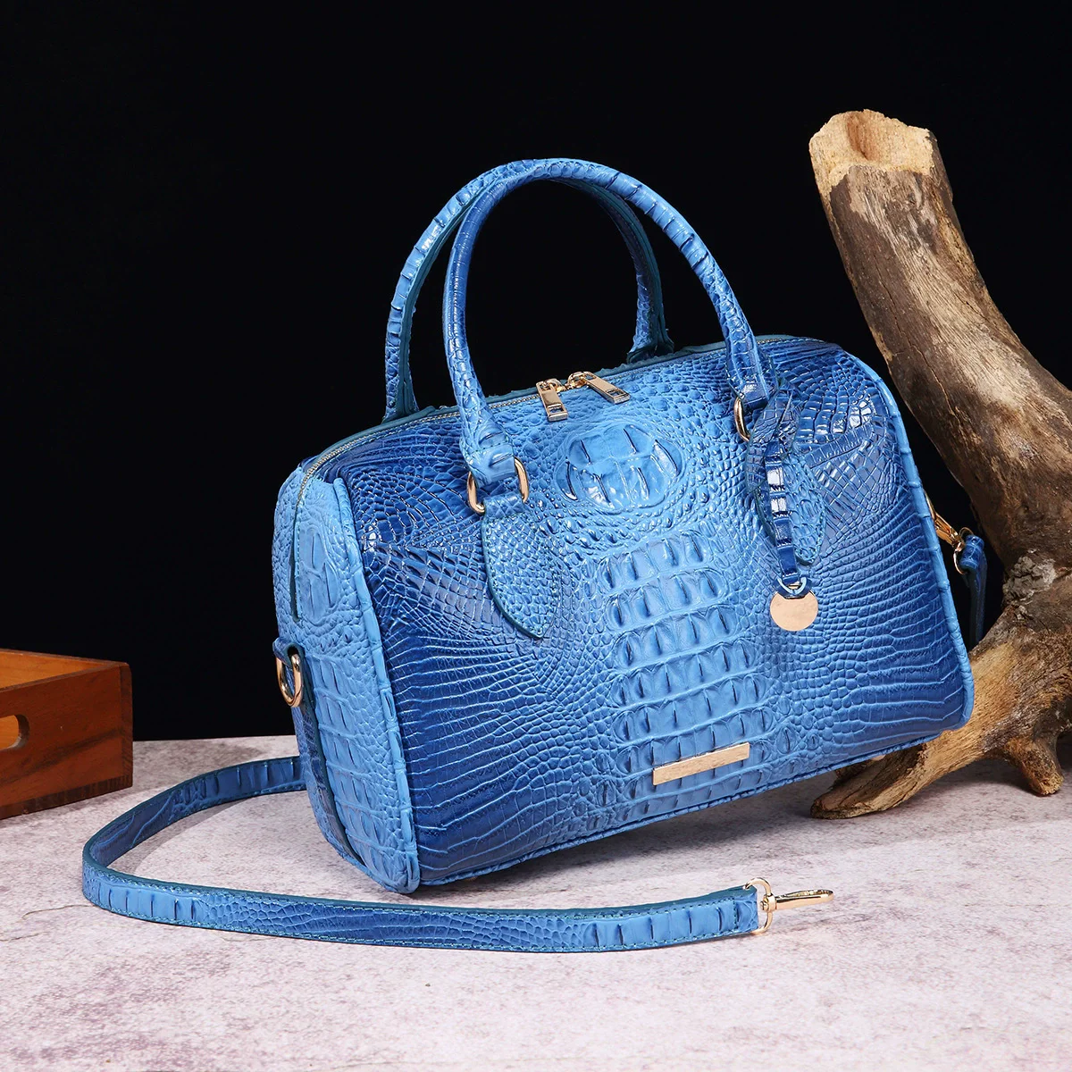 Autumn new crocodile-print hand-held underarm cross-body bag patent leather banquet daily large-capacity one-shoulder women bag