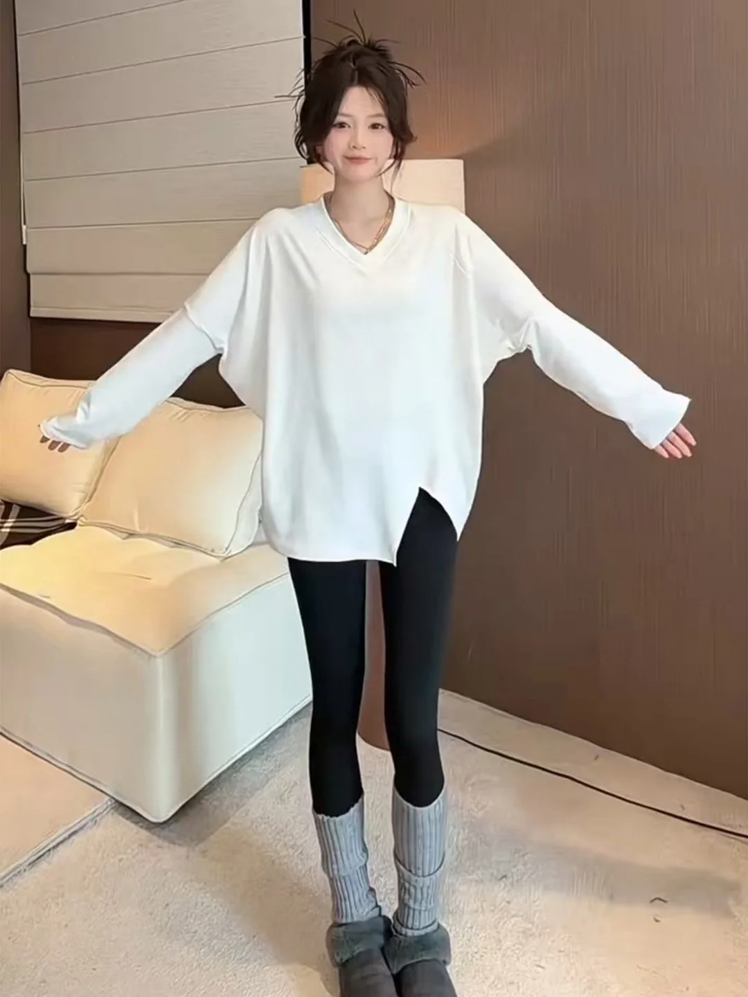 Long Sleeve Fleece V-Neck T-Shirt Women's Autumn Winter Loose Fit Mid-Length Open Split Casual Comfortable Butt Covering Top