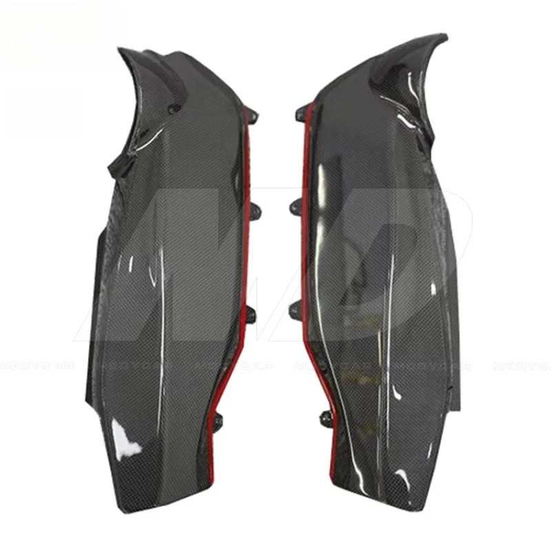 Pista Style Dry Carbon Fiber Engine Spark Cover for Ferrari 488 2015-2018