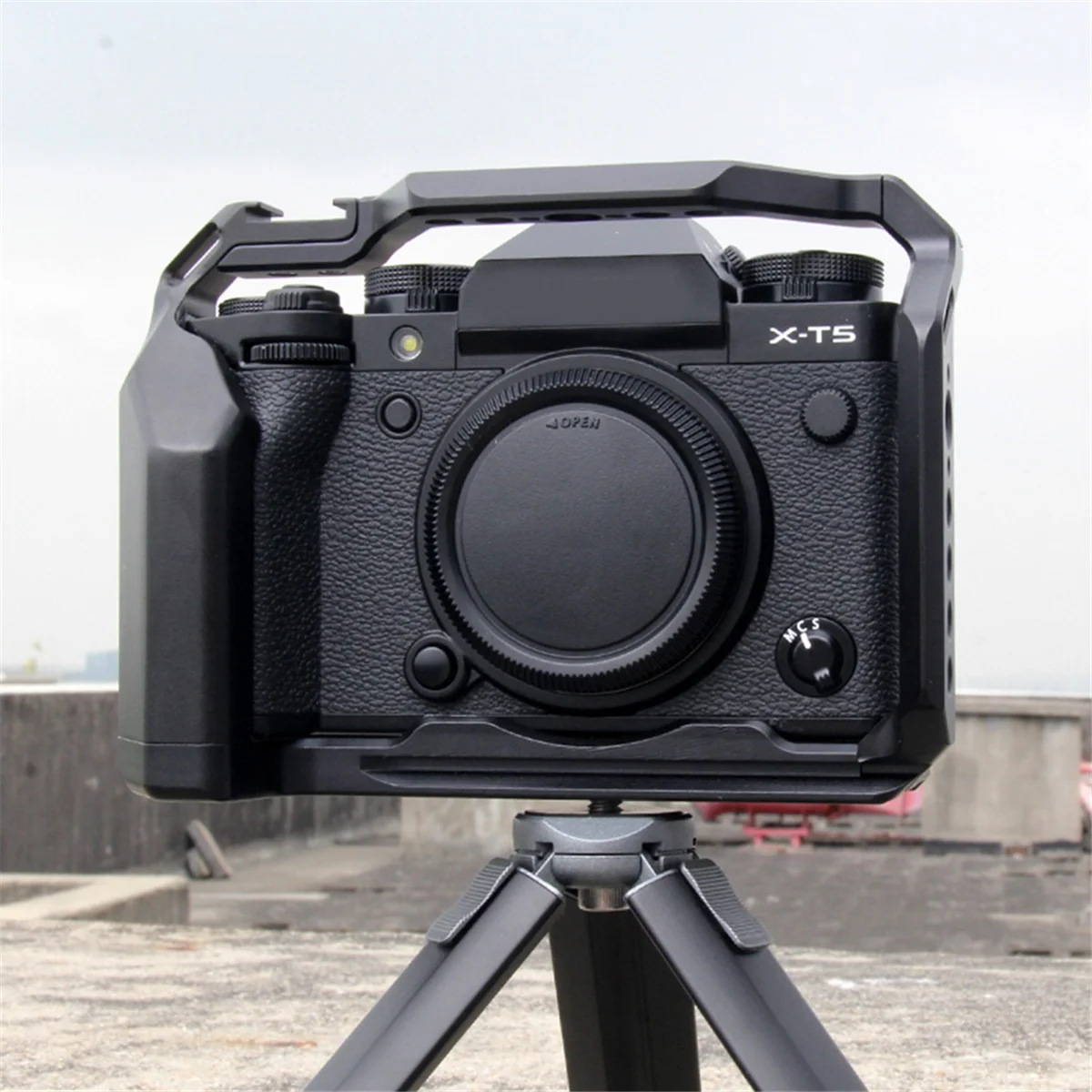 Hot sale Camera Cage for X-T5 XT5 Camera Stabilizer Protection Frame Rig for Vlog Video