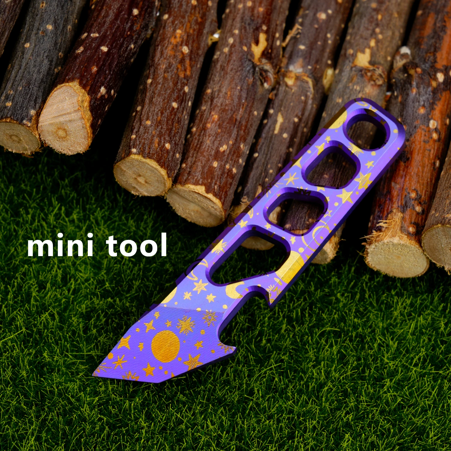 

Mini Titanium Alloy EDC Pry Bar Portable Bottle Opener Unboxing Keychain Tool Decoration Outdoor Small Purple Crowbar