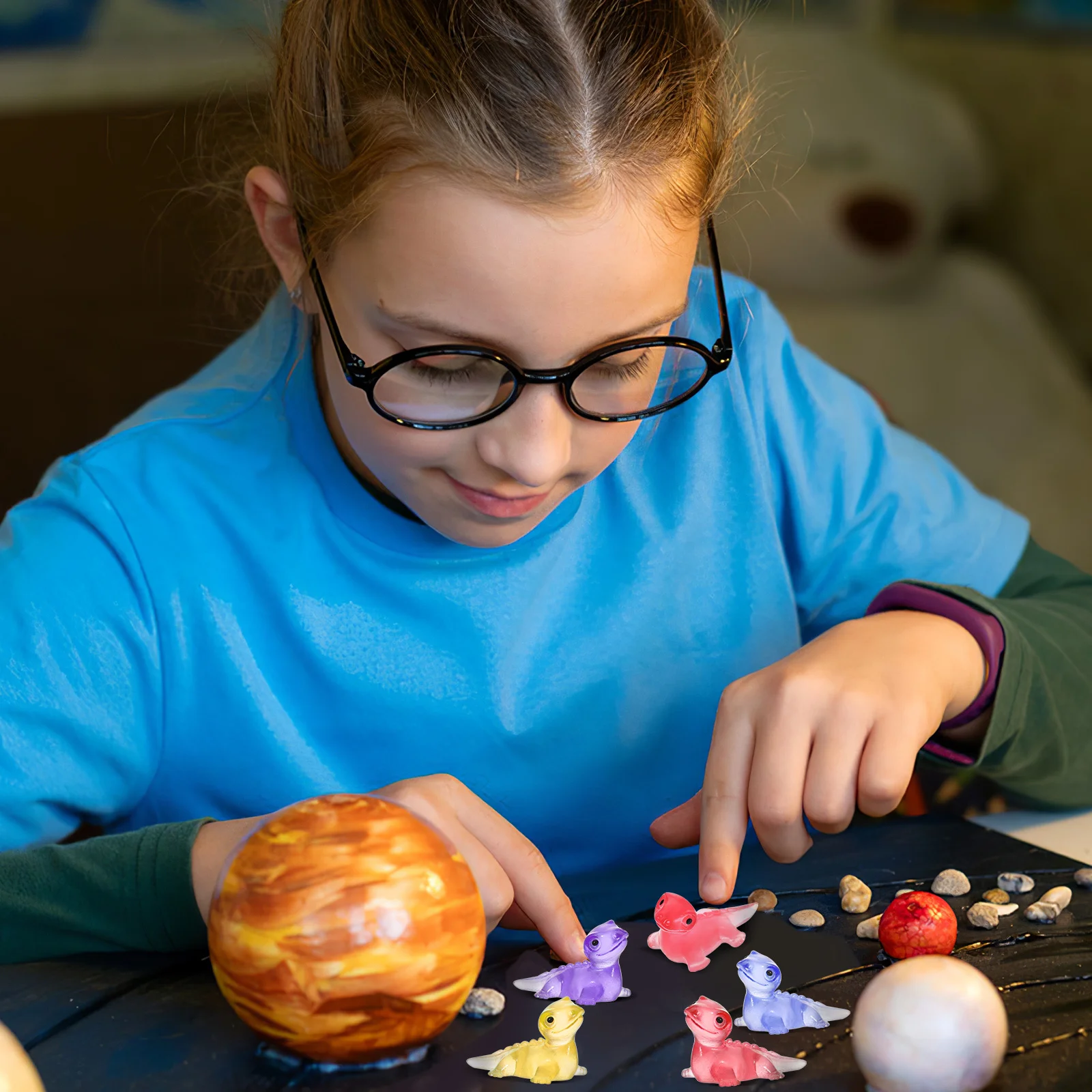 

100pcs Night Glow Luminous Mini Resin Lizards Tiny Animal Figurines For Fairy Garden Micro Landscape Desktop Decoration Outdoor