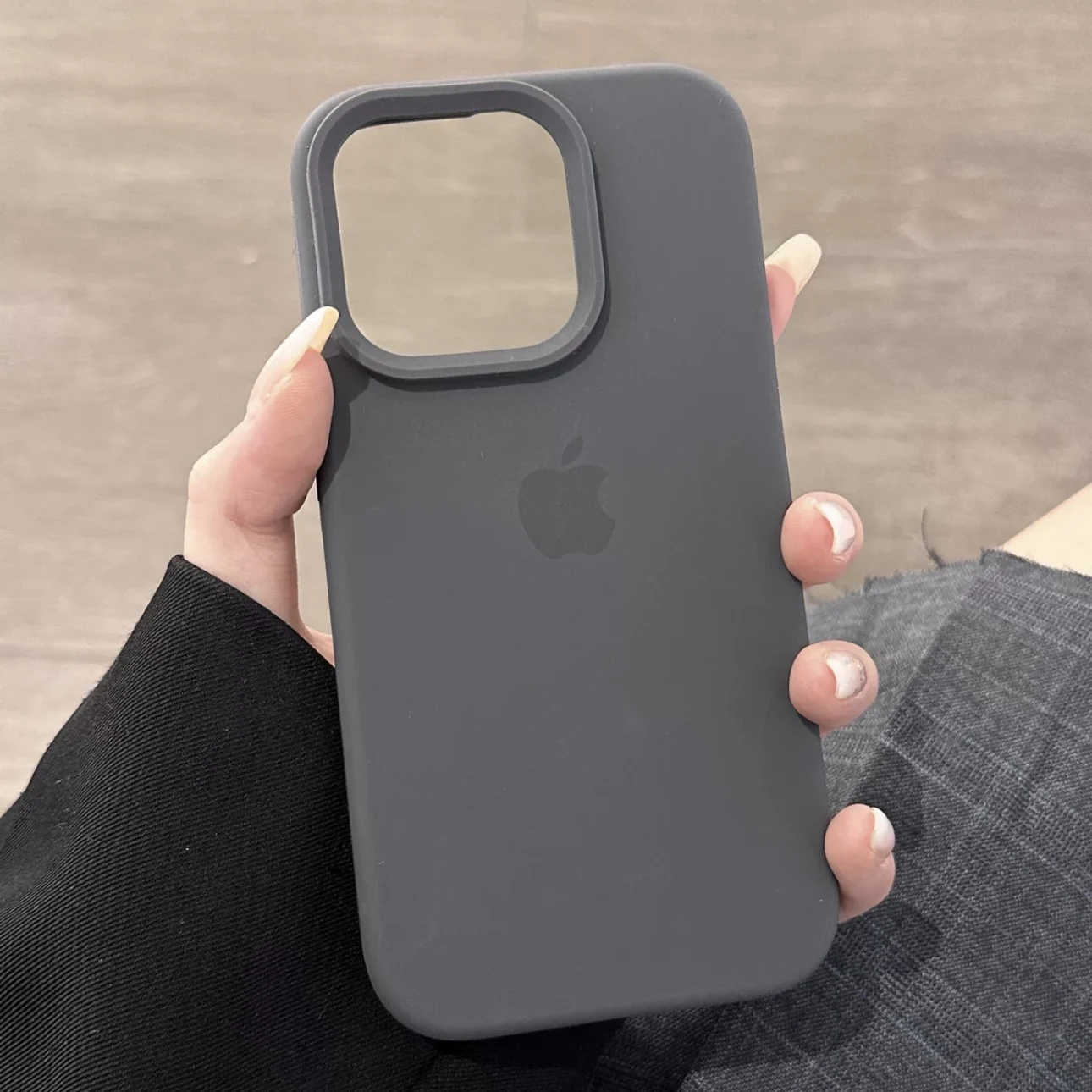 Роскошный противоударный бампер Apple