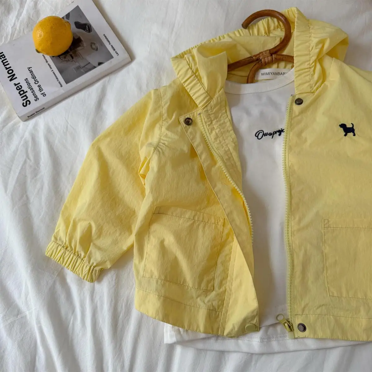 Children's Outerwear for Spring Summer Sunscreen Clothes Boys and Girls Summer Hooded Jackets Breathable Light Skin Clothing