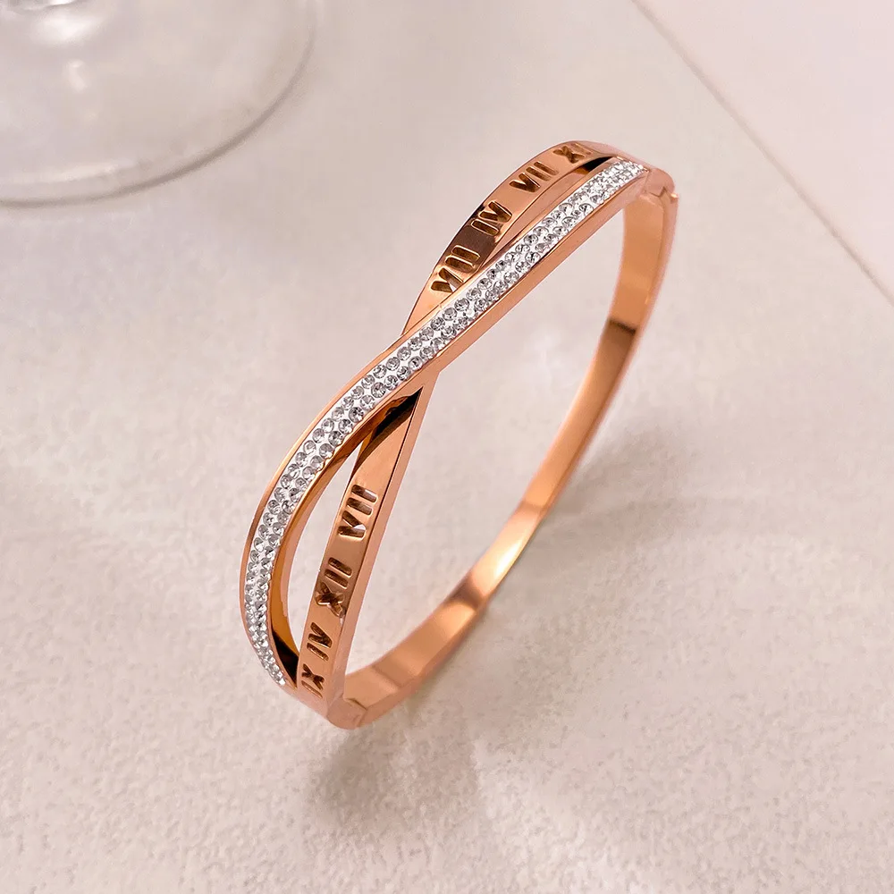 

Модный женский браслет, легкая роскошь, элитный браслет 18K, не выцветает, модный и универсальный подарок для подруги.