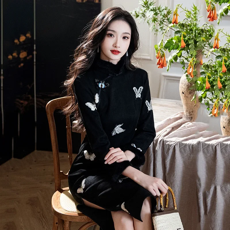 

Butterfly Embroidery Autumn Winter Thick Black Chinese Style Improvement Cheongsam Young Girl Retro Long Sleeved Dress Qipao