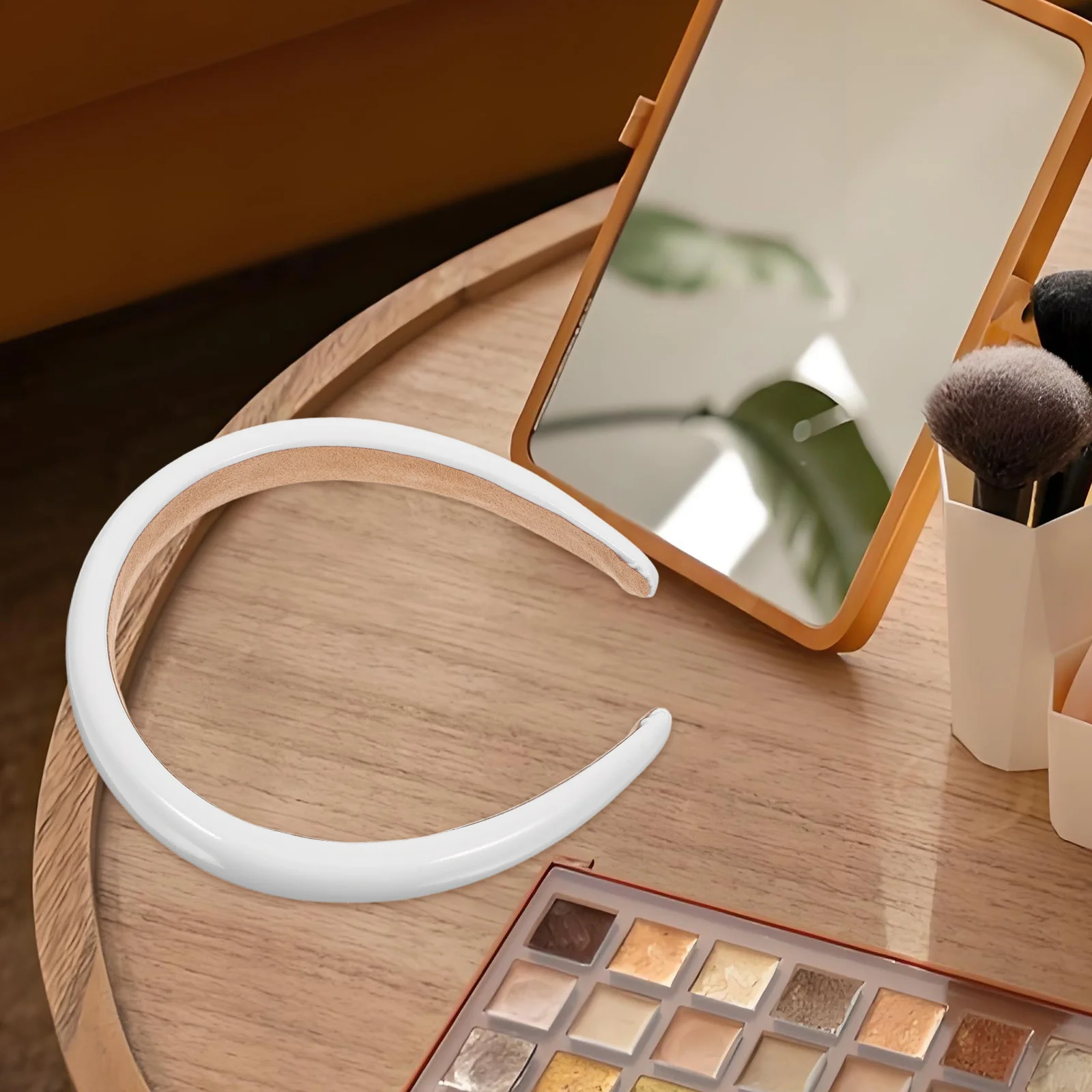 

Обруч для волос из искусственной кожи, однотонная нескользящая повязка на голову для женщин, повседневная одежда, белая однотонная повязка на голову, нескользящие ленты для волос