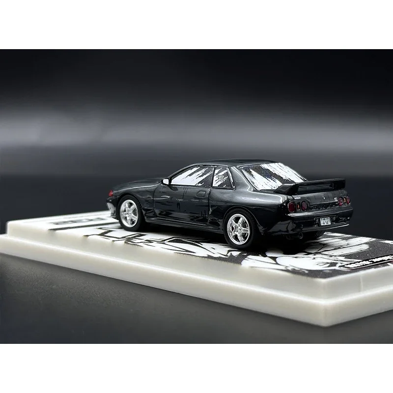 W magazynie TM 1:64 Skyline GTR R32 karykatura odlewana diorama kolekcja modeli samochodów zabawka czas Micro