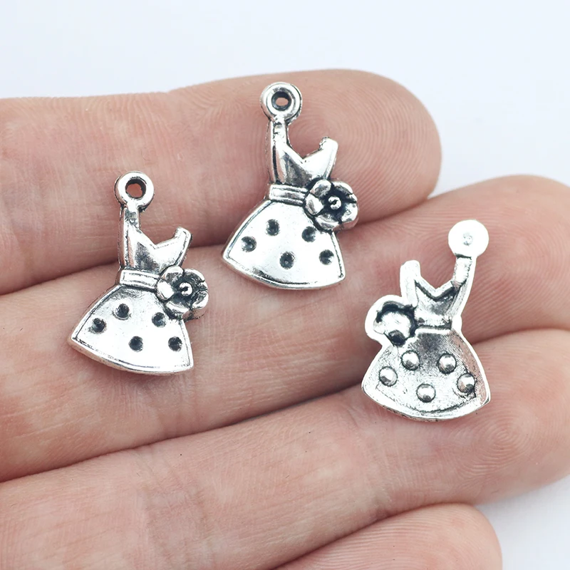 Newest 20Pieces 20*13mm Mixed Alloy Antique Silver Color Pretty Dress Charms Necklace Pendant Accessory For DIY Jewelry Making