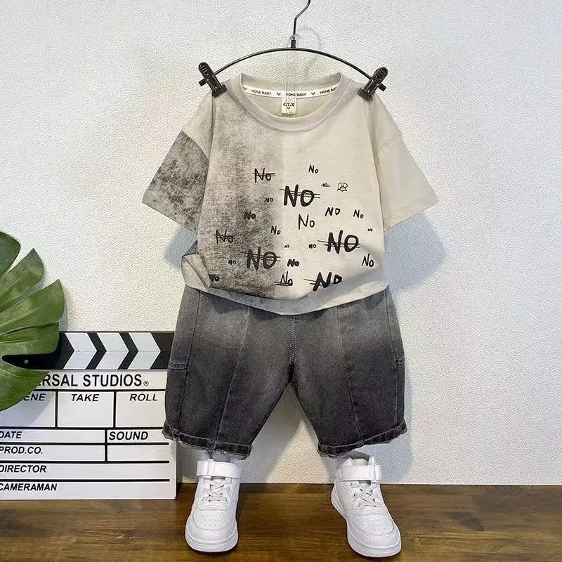 Boys Personality Round Pullover Short Letter Sleeve T-Shirt +Jeans Shorts 2pcs Summer Set New Fashion Casual Tracksuit 2025 New