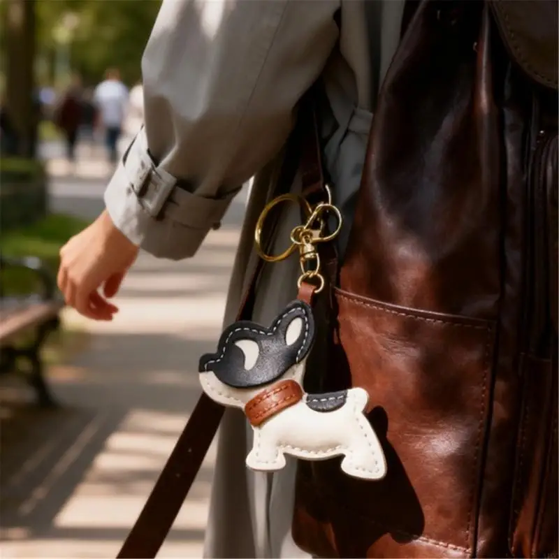 Stylish Leather Keychain French Charm Keyring Fashion Backpack Accessory