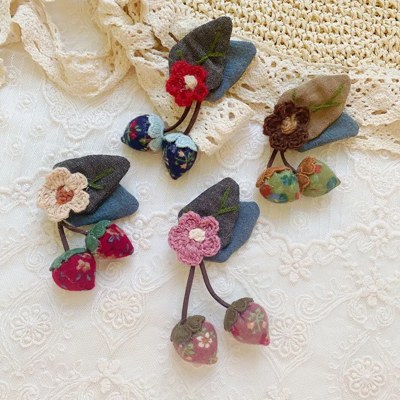 Johnature Vintage New Cute Sweet Little Fresh Forest Girl Small Flower Strawberry Brooch Cotton Linen Floral Pint Accessory