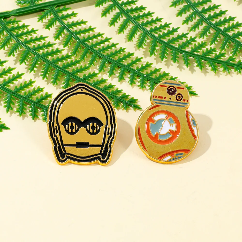 Sci-Fi Metal Brooch Futuristic Warrior Lapel Pin Decorative Badge for Jackets Backpacks Collectible Jewelry Gift