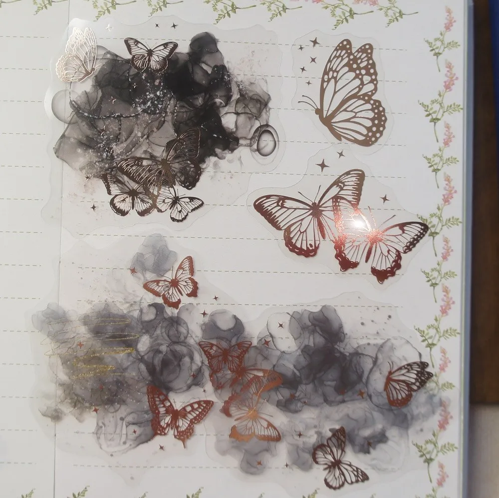 

10pcs Gold Butterfly Dyeing Pigments Style Paper Sticker Scrapbooking DIY Gift Decoration Tag