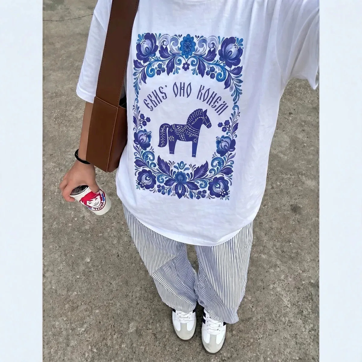 Sweet Vintage Folk White Oversized Tee Russian Blue Floral Garland Dala Horse Loose Soft Cotton Ethnic Street Graphic T Shirt