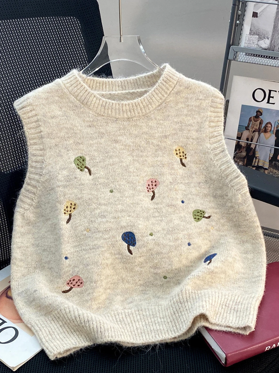 Handmade Knitted round Neck Vest Women's Loose Outerwear Tank Top Spring Autumn New Style Layering Sweater Shoulder Pad