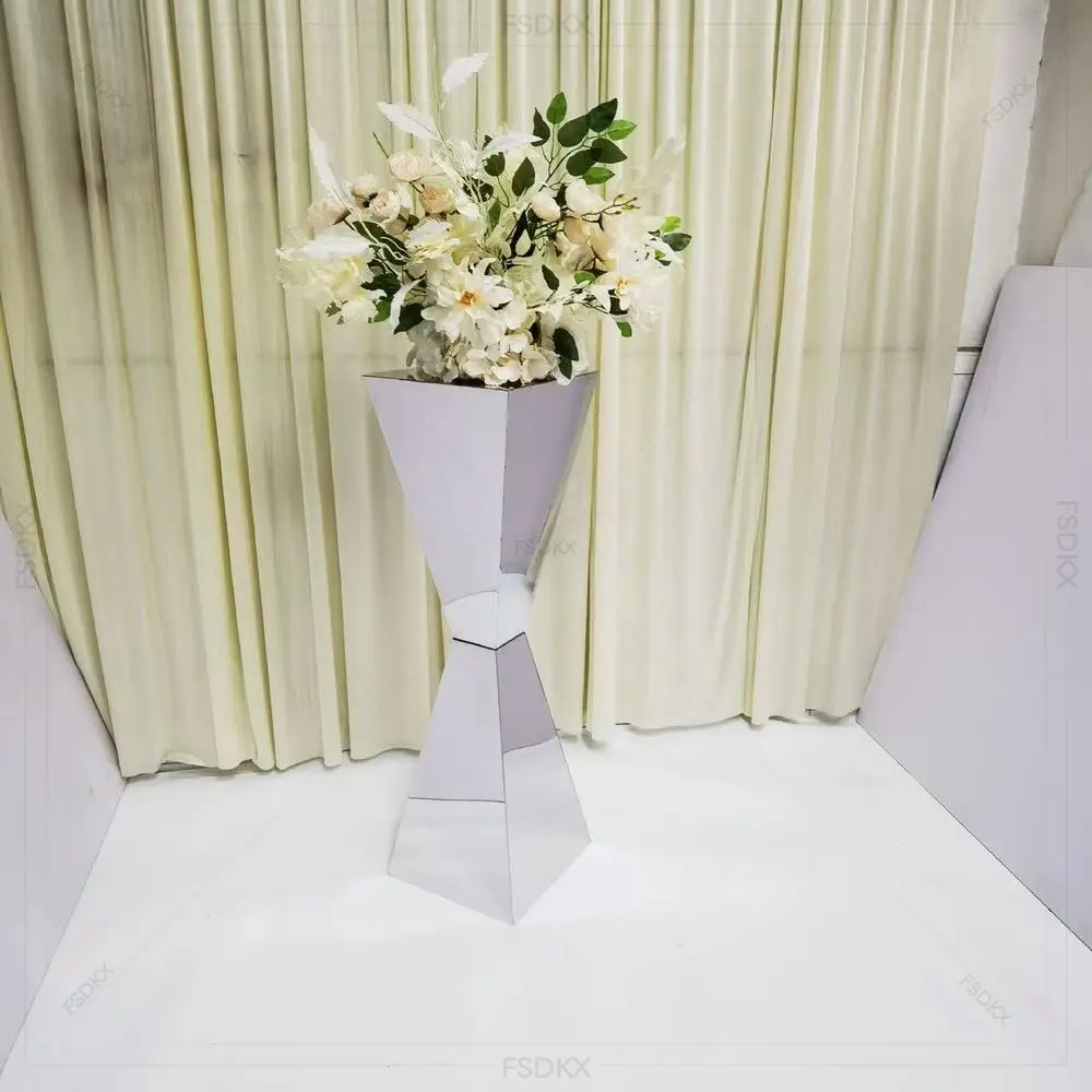 FSDKX Factory Wholesale Iron Cuboid Dessert Counter Dessert Table Stand Wedding Decorations for Event and Party Backdrop