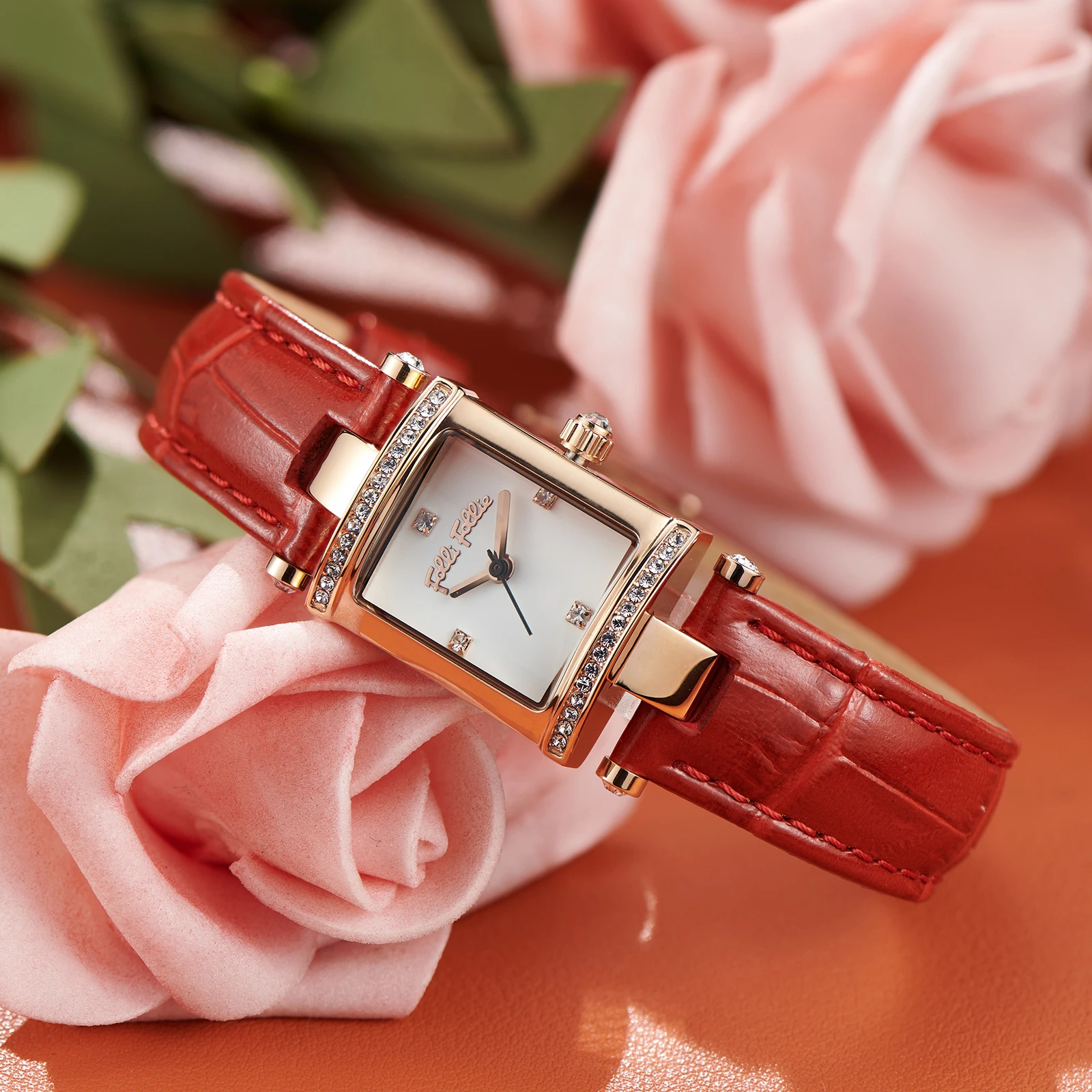 

FolliFollie Роскошные модные женские деловые часы из розового золота с квадратным кварцевым механизмом Модные женские часы с кожаным ремешком