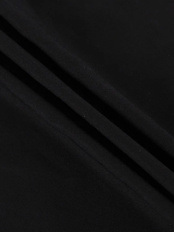 Sukienka bodycon modelująca sylwetkę damska tropikalna egzotyczna Torrid równikowa tropikalna nagrzewająca się wilgotna mokra gorąca kleista duszna parowa styl