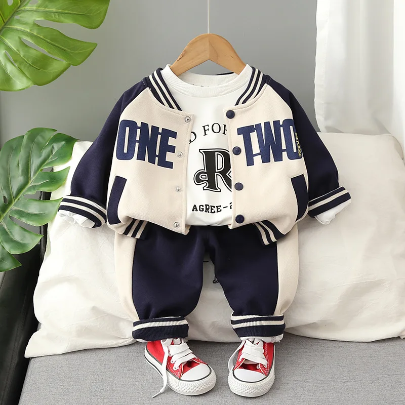 

Boys Autumn Clothing Set for Babies Two-Piece Set Loose Long Sleeve Jumpsuit Cute Suspender Pants Set for Boys and Girls 1-5Y