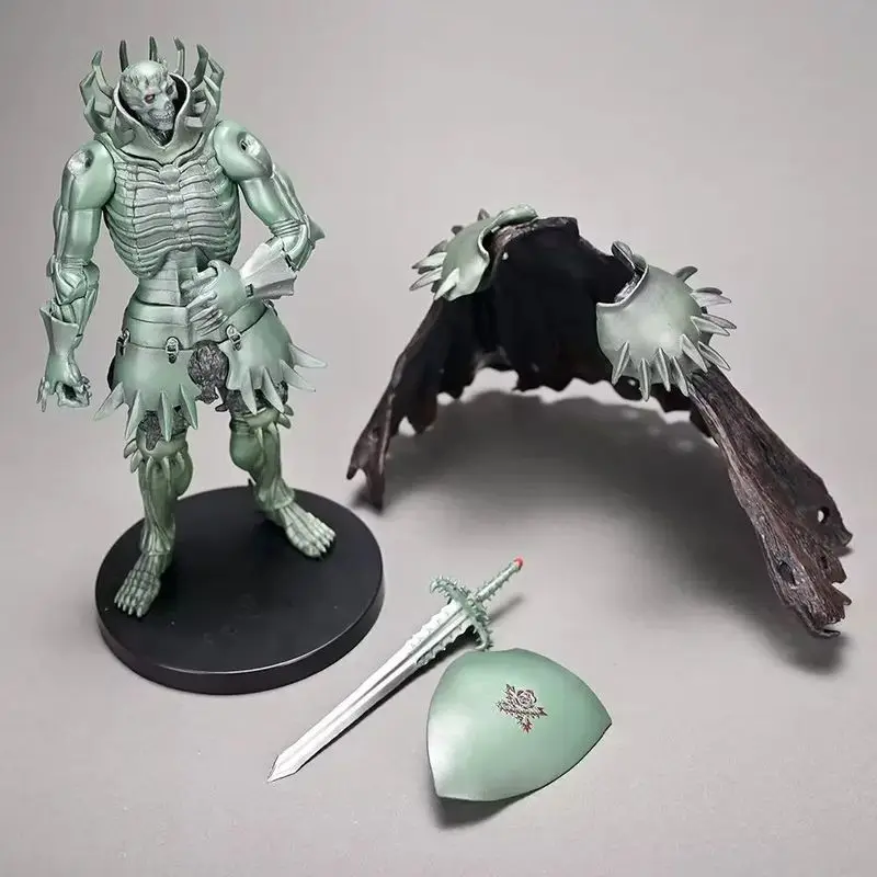 Figura de acción de Anime Berserk Skull Knight, modelo verde plateado, juguete coleccionable, adorno, decoraciones de escritorio, estatua de muñeca, regalos