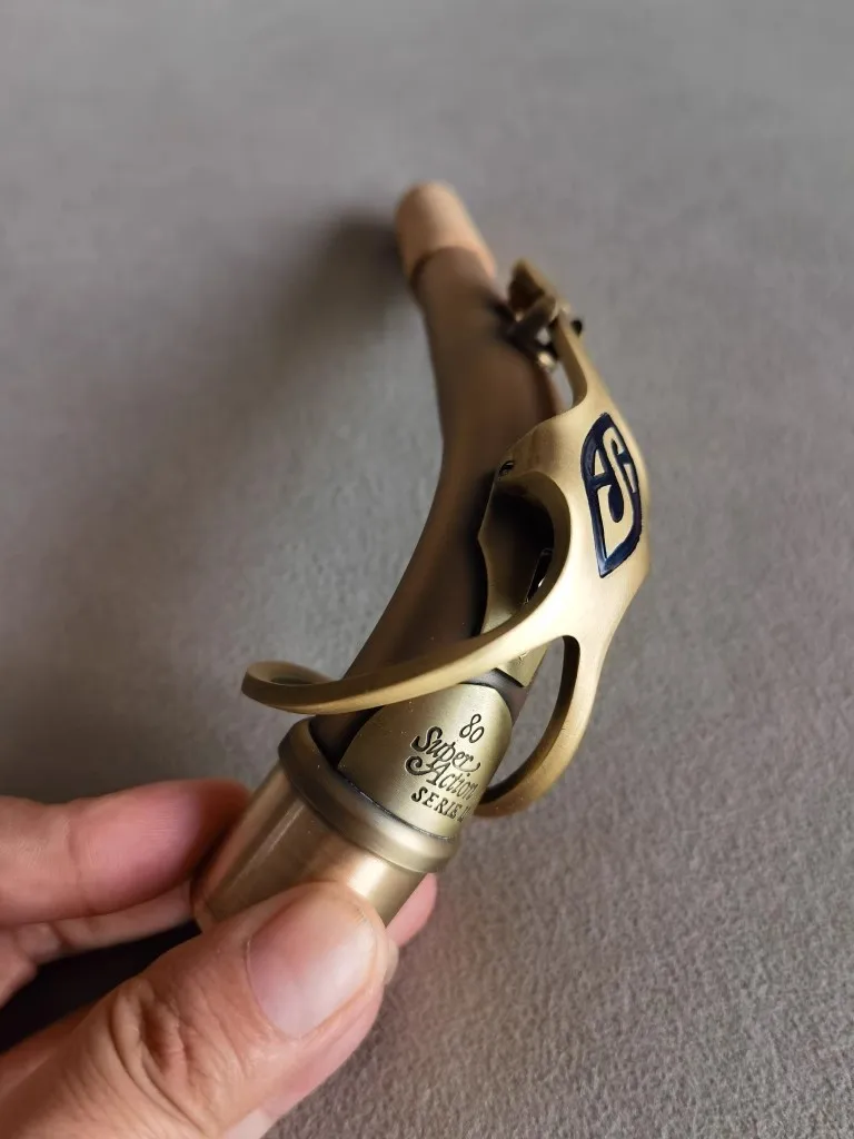 Fósforo bronze antigo e-flat saxofone alto pescoço dobrado cotovelo tubo rosca som universal bom e pode ser personalizado