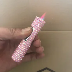 Exquisite and compact rhinestone lighter, windproof, pink, red flame, straight towards the lighter as a gift to friends