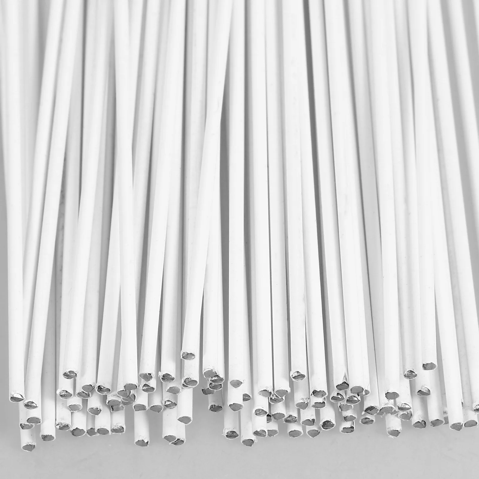 

100Pcs Hanging Calendar Hooks Sturdy Iron Binder Easy Page Flipping No Tools Required Multifunctional Design for Banners Posters