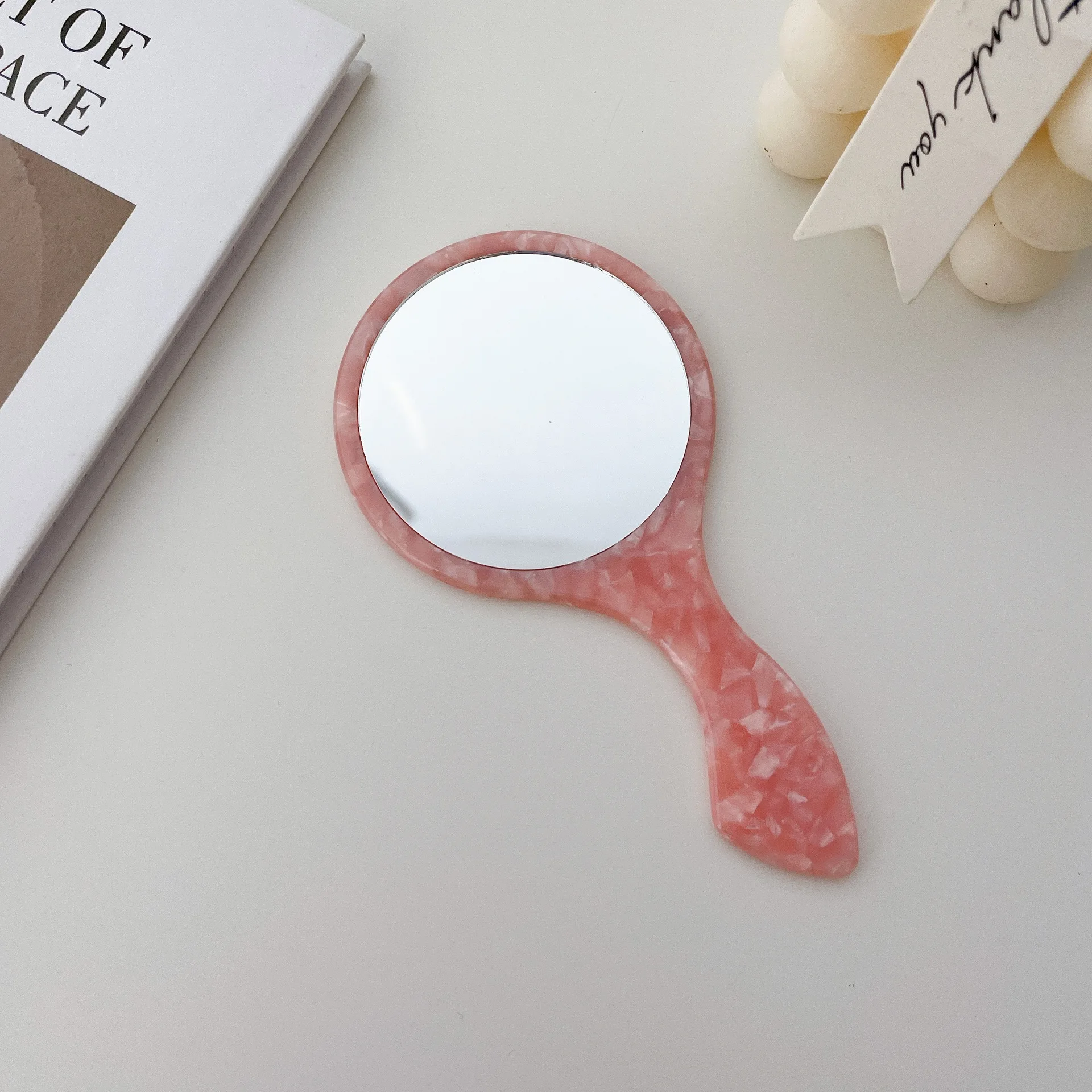 Miroir de maquillage coréen à l'acide acétique pour femmes et filles, portable, à main, avec poignée, en élasthanne simple face